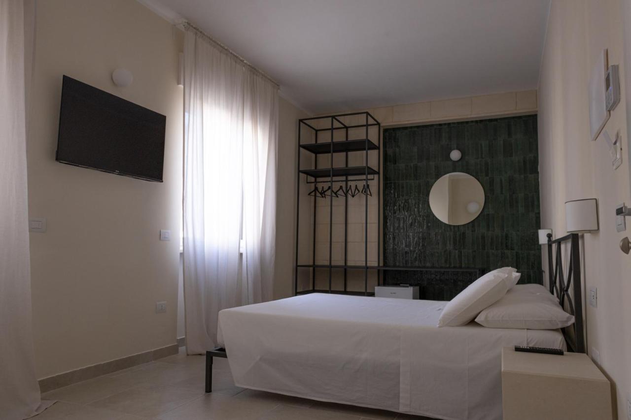 Oronti Accommodations เลชเช ภายนอก รูปภาพ