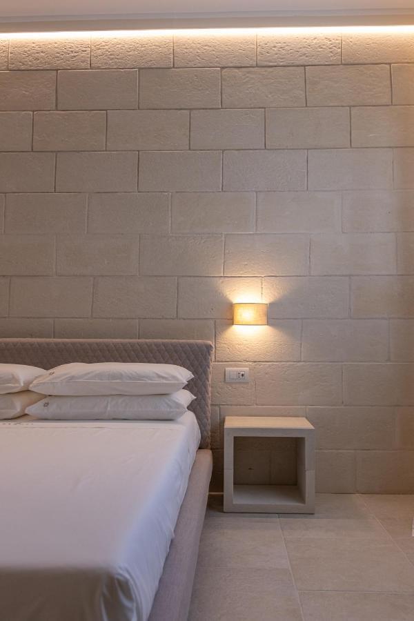 Oronti Accommodations เลชเช ภายนอก รูปภาพ